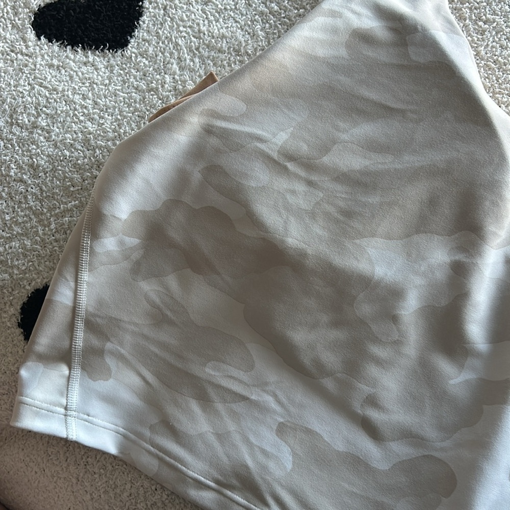 Old Navy White Camo Bralette - Picture 3 of 4